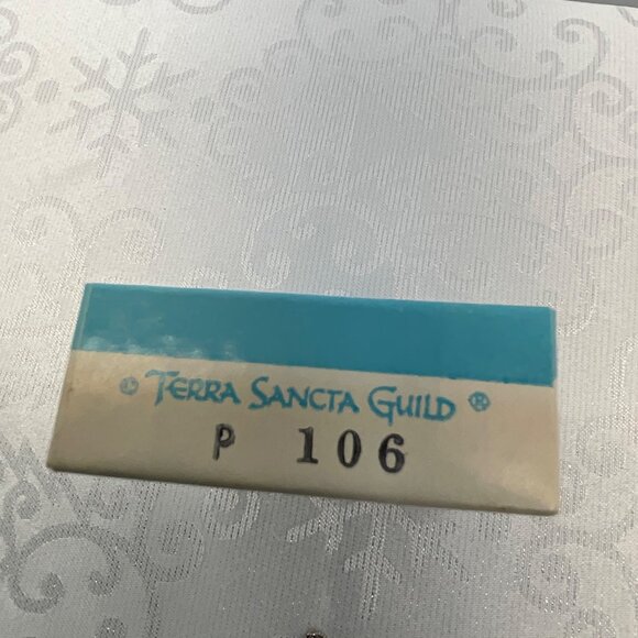 Hand-Polished Metal Sand Dollar Necklace Pewter - Picture 6 of 6